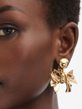 Oscar De La Renta Gold Earrings